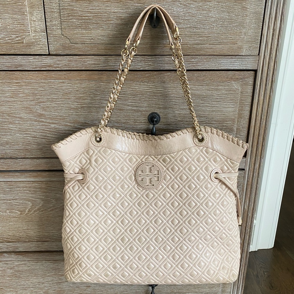 Tory Burch Marion Quilted Slouchy Tote